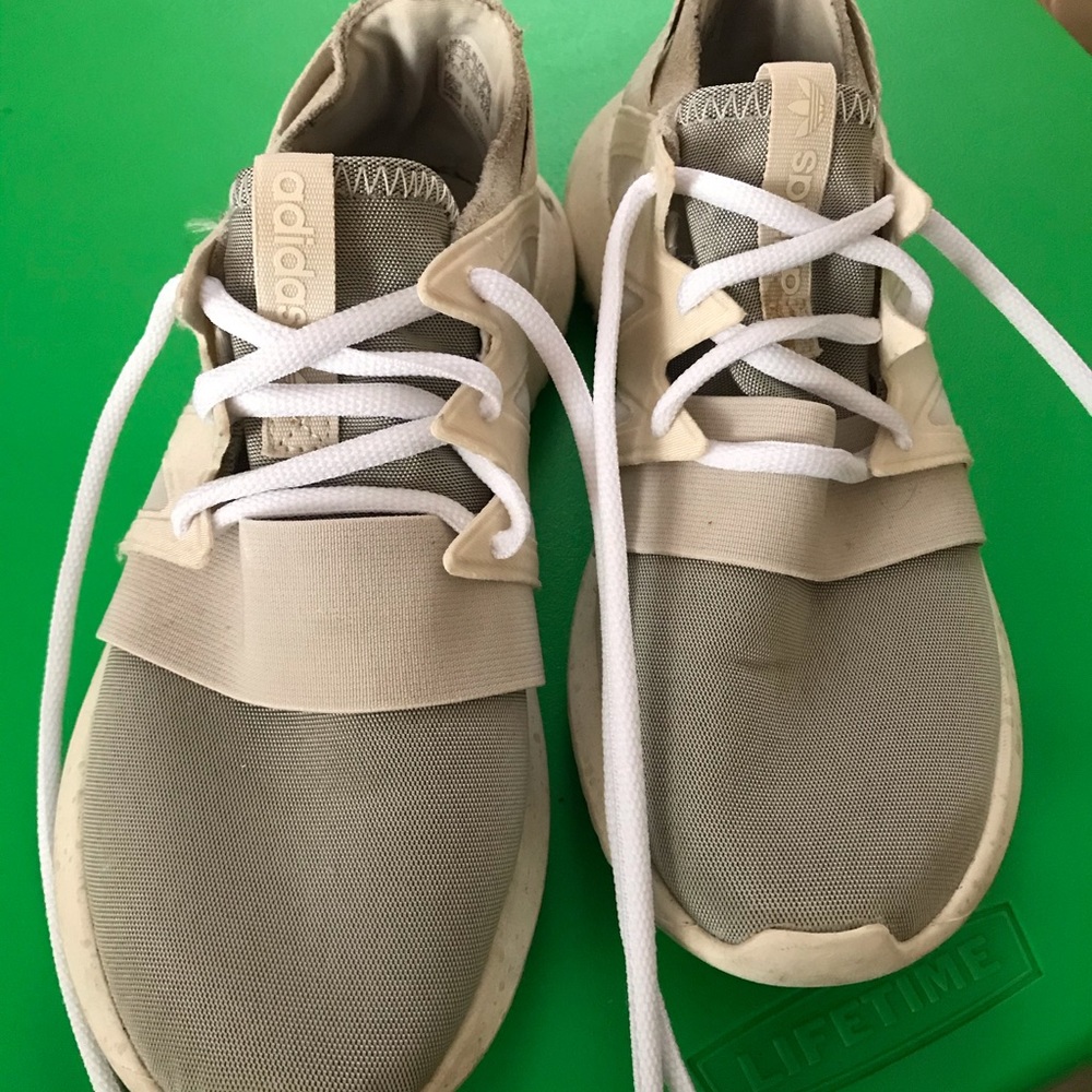 Adidas Sneakers - Picture 6 of 14